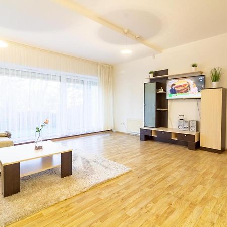 Apartment Heart Of Palanga Exterior photo