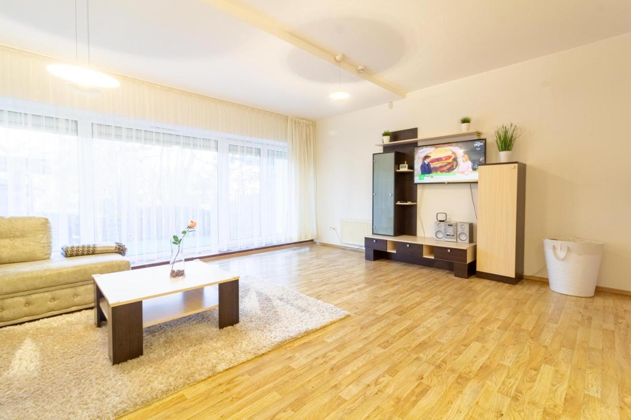 Apartment Heart Of Palanga Exterior photo